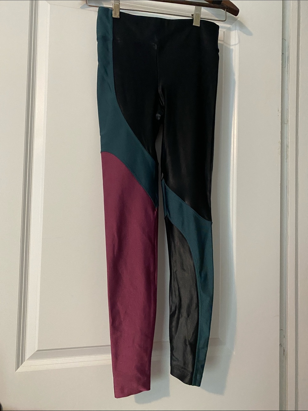 Koral Black Teal and Plum Colorblock Leggings